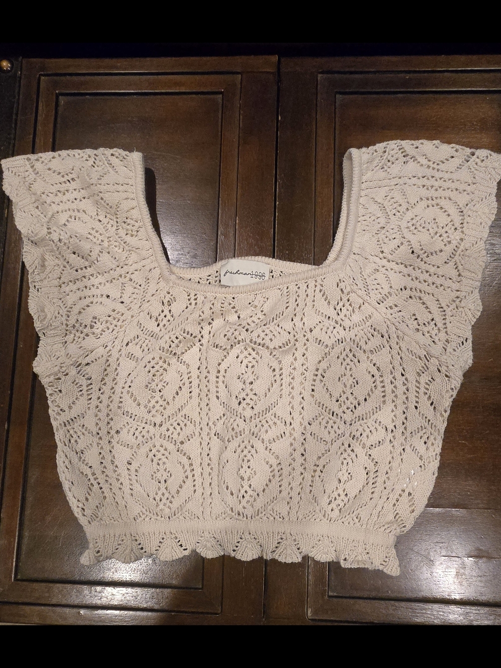 Freshman 1996 Cream Crochet Knit Crop Top - Size M